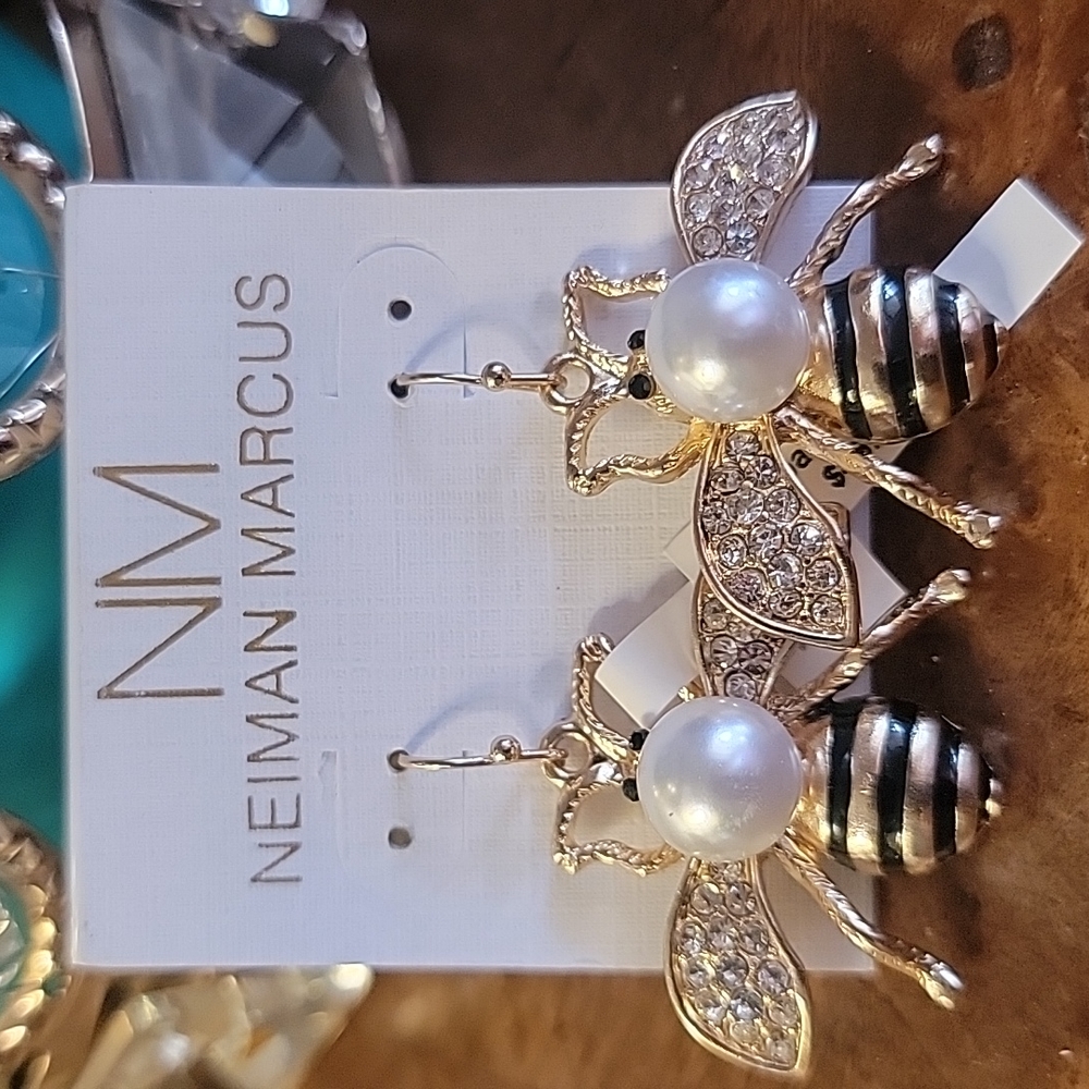Iconic Bee by Neiman Marcus